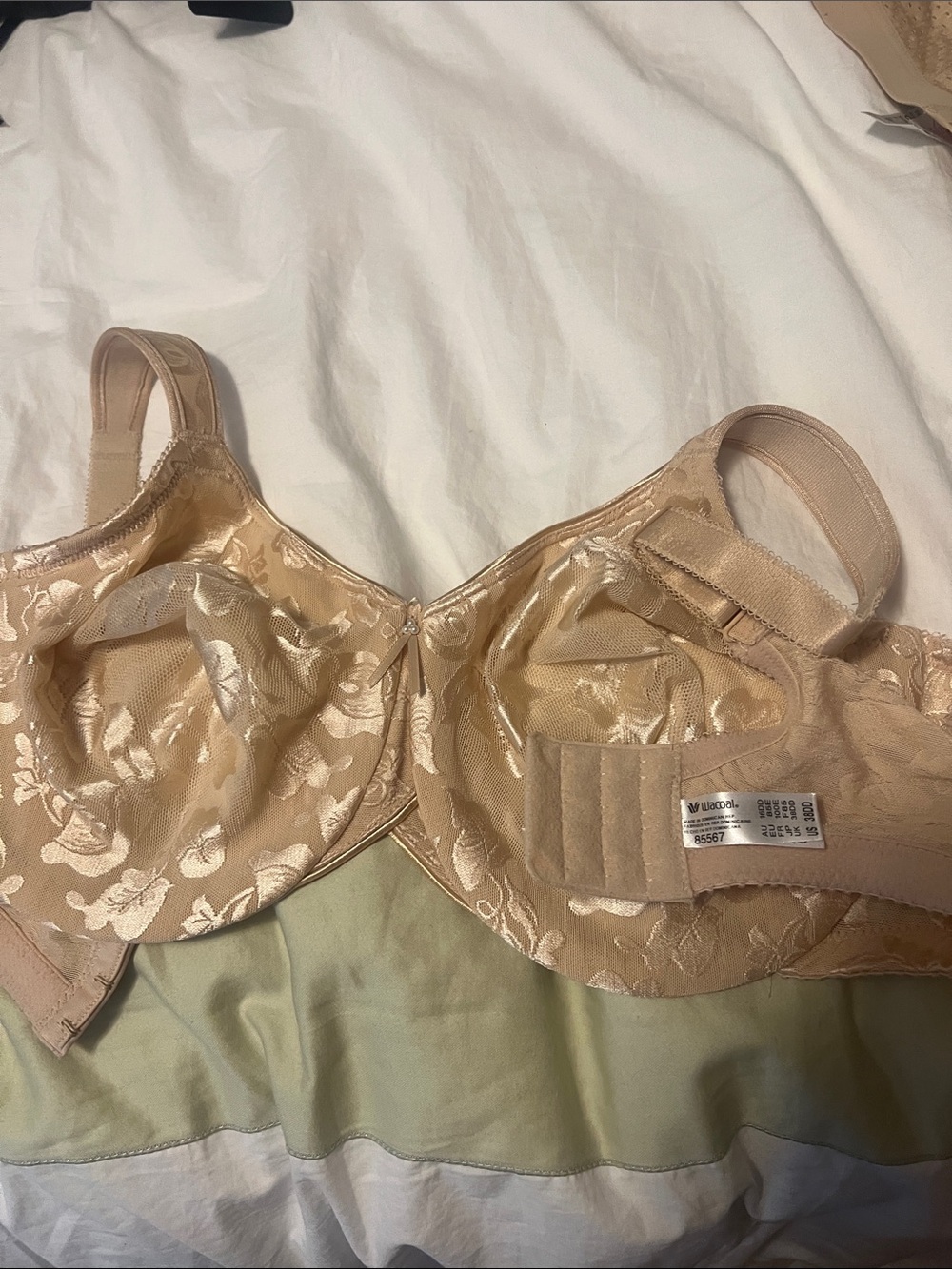 WacoalFloral Lace Full-Coverage Underwire Bra 38DD